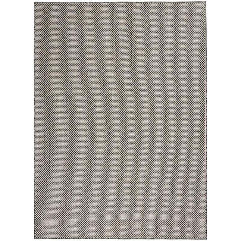 Beachcrest Home™ Rectangle Hartigan Geometric Machine Tufted Polypropylene Plastic Indoor / Outdoor Area Rug in Gray