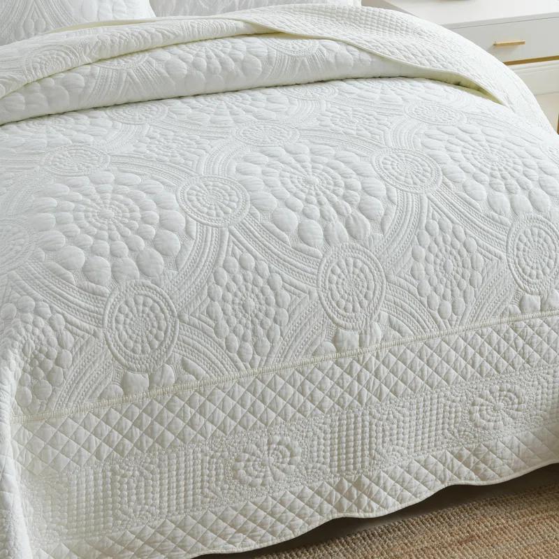 MarCielo Tfshasta Cotton Twill Patchwork Quilt Set