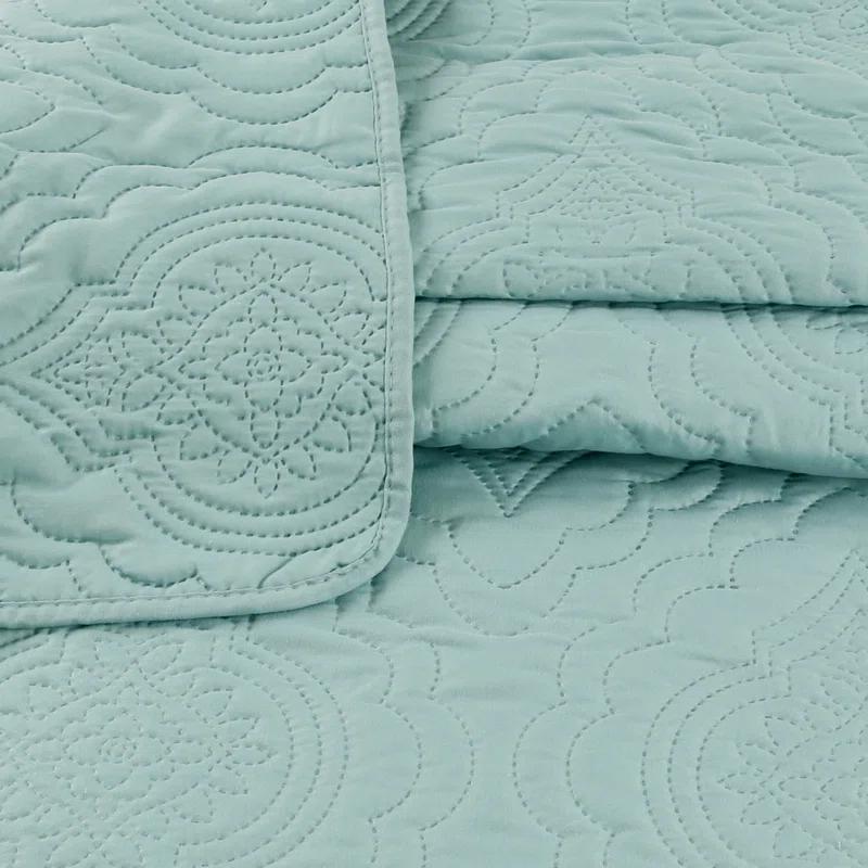 Marina Decoration Marina Decoration Modern & Contemporary Polyester Quilt Set