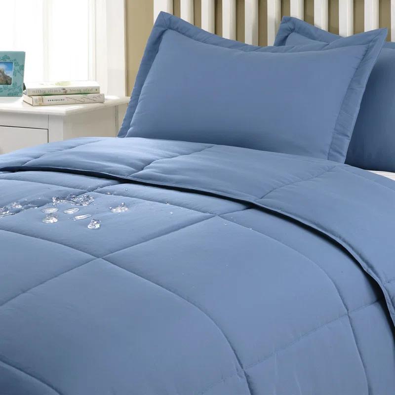 Stayclean Modern & Contemporary Comforter Set