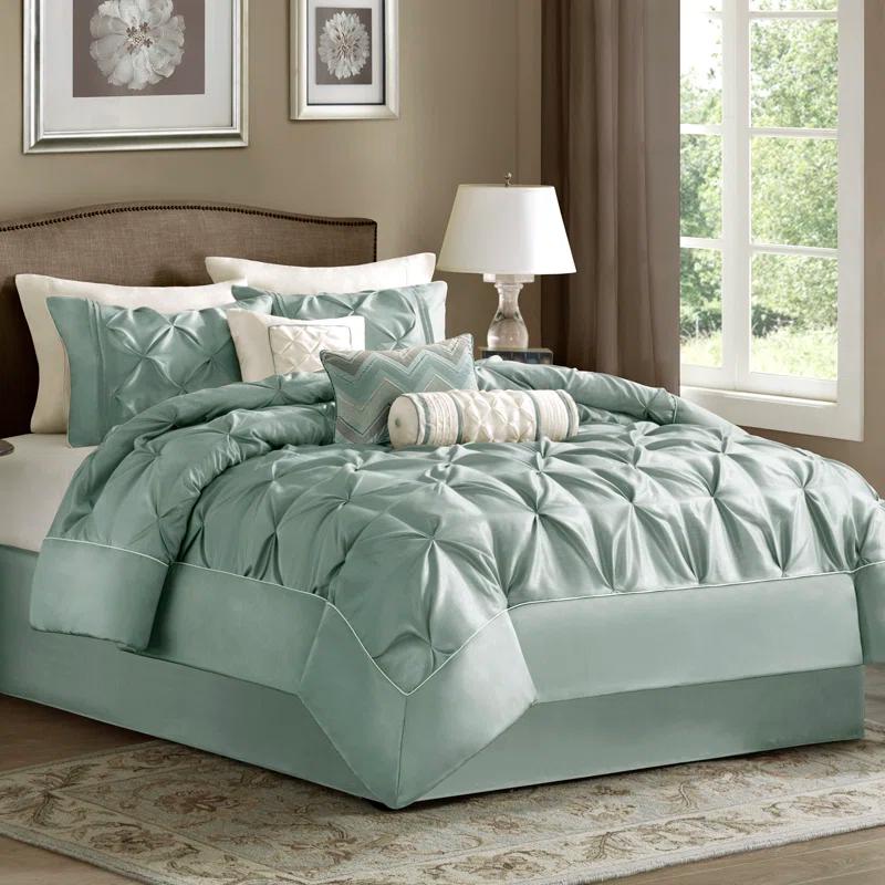 Madison Park Laurel 7 Piece Tufted Comforter Set