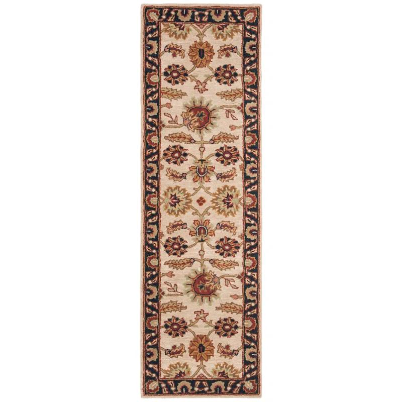 Safavieh Hand Tufted Wool Rug