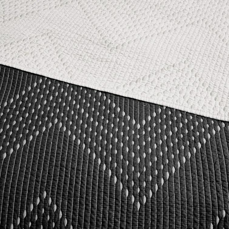 INK+IVY Pomona 3 Piece Embroidered Cotton Quilt Set