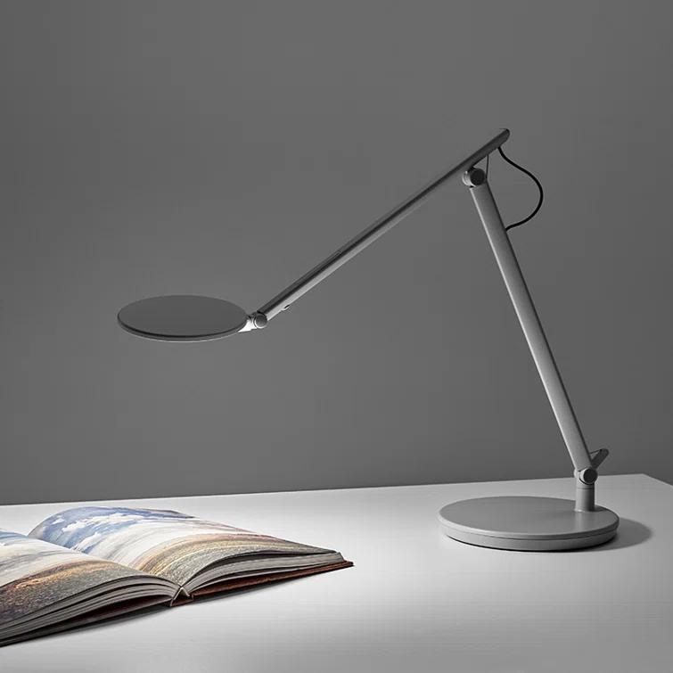 Humanscale Nova 32.8" Desk Lamp