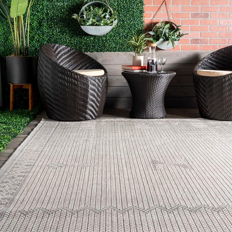 Foundry Select Altus Gray Indoor/Outdoor Area Rug