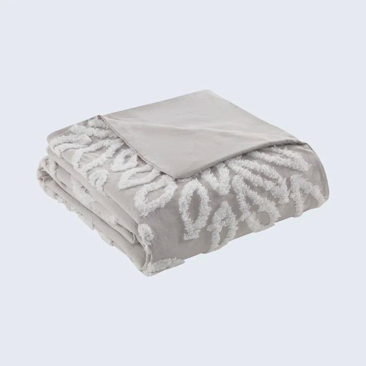 Kelly Clarkson Home Gwyneth 3 Piece Tufted Cotton Chenille Floral Duvet Cover Set
