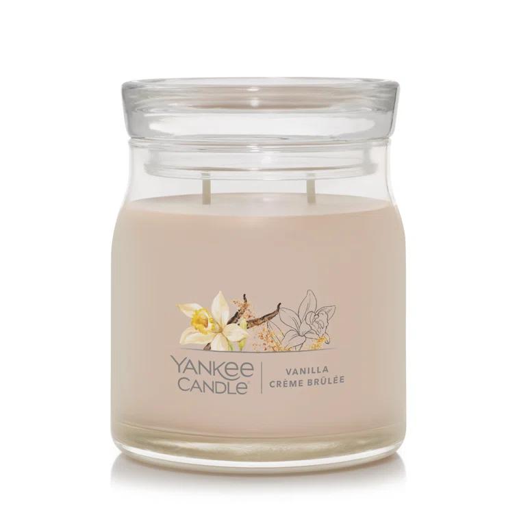 YANKEE CANDLE Signature Vanilla Crème Brulée Scented Candle