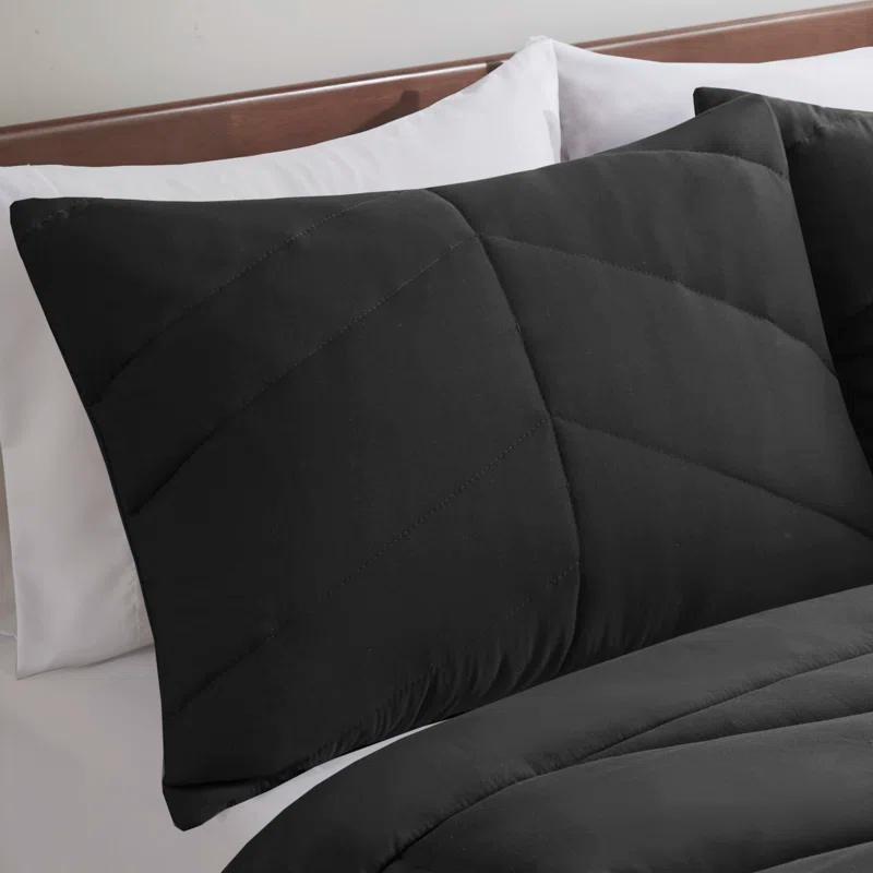 Intelligent Design Remy Quilted Chevron Comforter Set