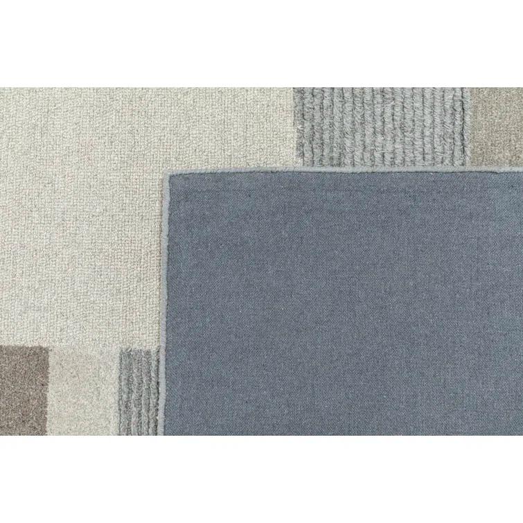 Linn Gallery Hand Tufted Abstract Area Rug in Gray