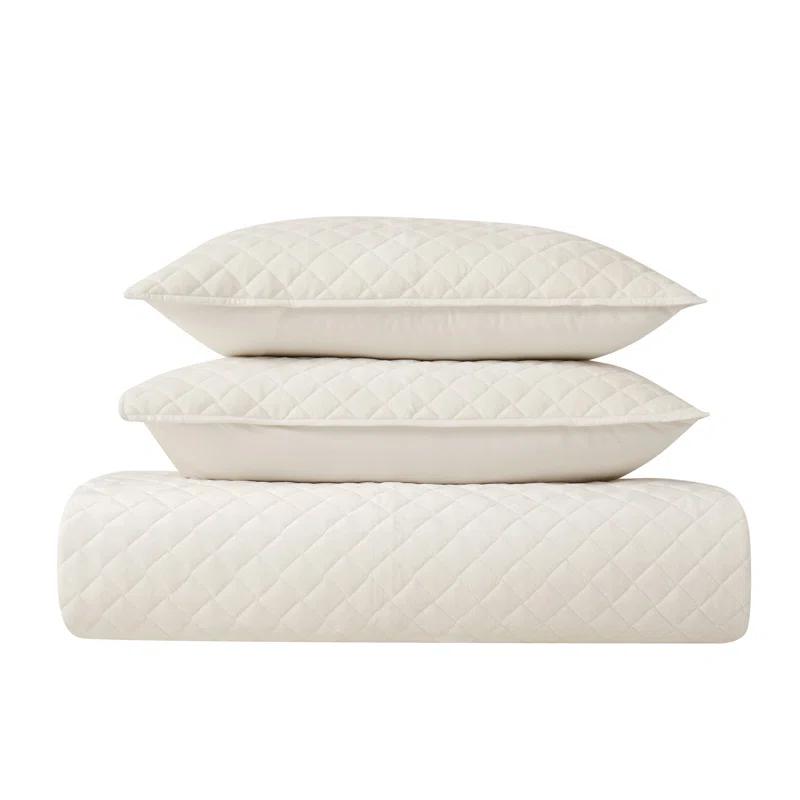 Royal Velvet Diamond Velvet Quilt Set