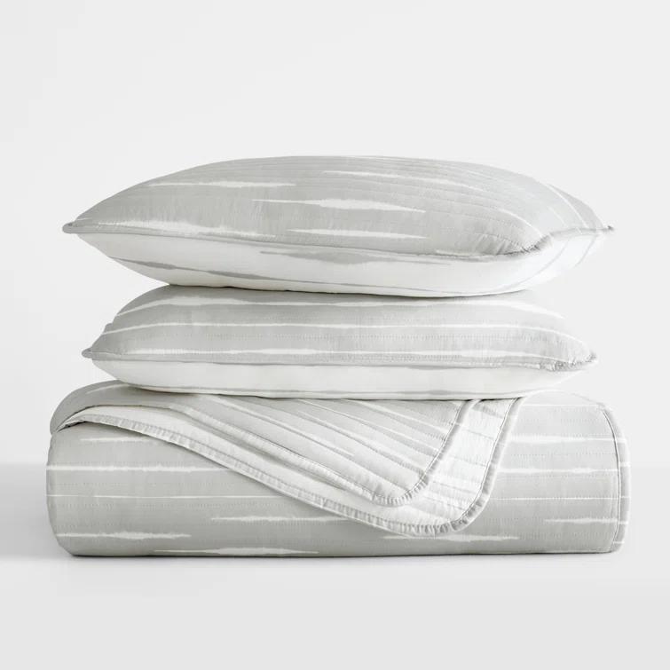 Becky Cameron Becky Cameron Lightweight Coastal Reversible Quilt Set