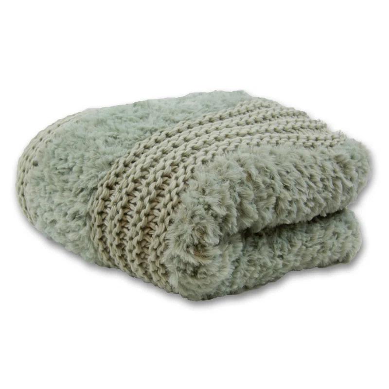Donna Sharp Knitted Throw Blanket