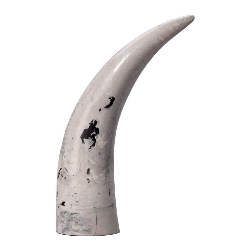 3 Piece Variegated Horn Sculpture Set