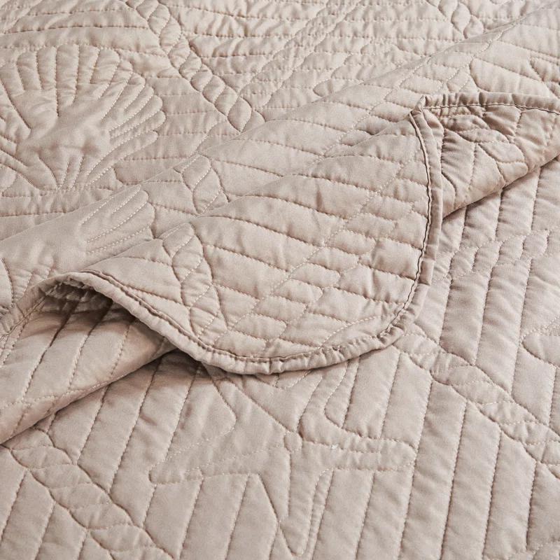 La Jolla Coastal Quilt Set
