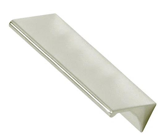 Alno Inc 0.75" Center to Center Finger Pull