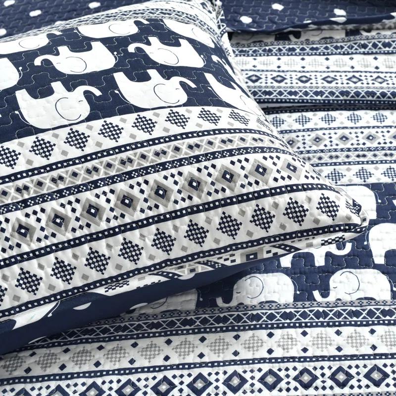 Torre & Tagus Uriel 4 - Piece Quilt Set