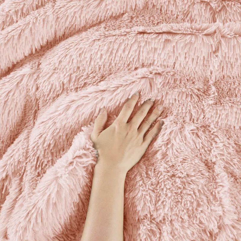 Intelligent Design Malea Shaggy Faux Fur Comforter Mini Set