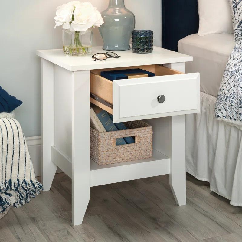 Sauder Shoal Creek 20.87'' W Nightstand