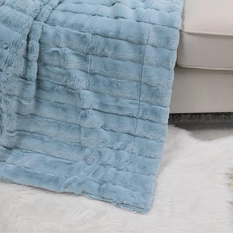 Home Soft Things Super Mink Throw Blanket