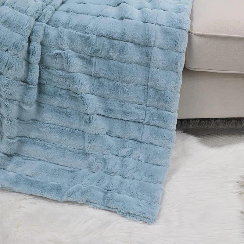 Home Soft Things Super Mink Throw Blanket