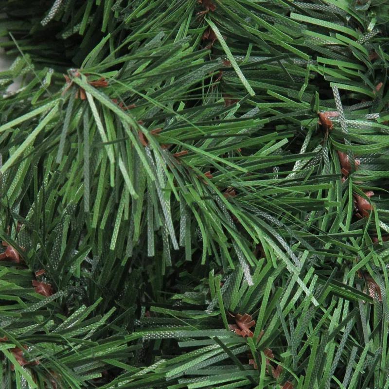 Canadian Pine Artificial Christmas Wreath Unlit