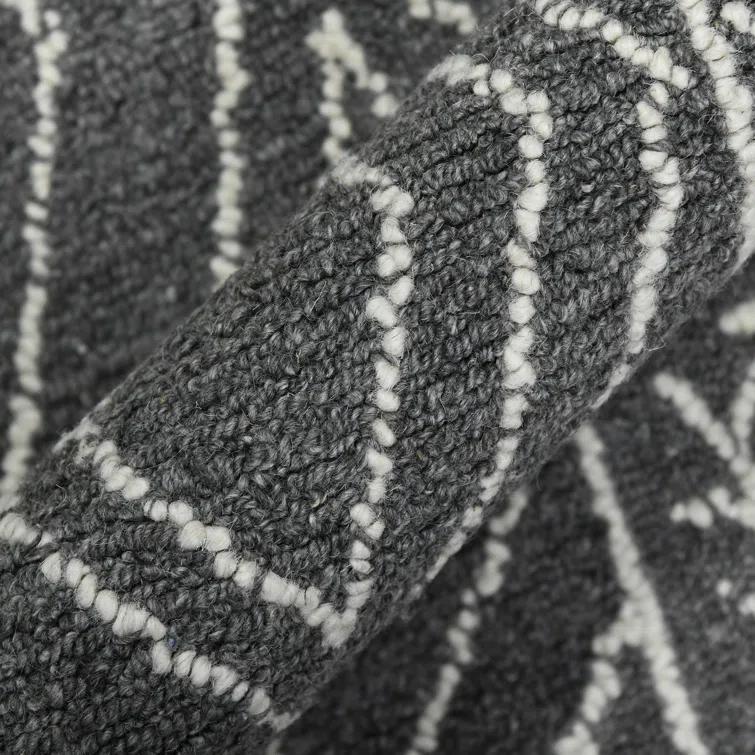 Union Rustic Ahniyla Dark Gray Hand-Hooked Wool Area Rug
