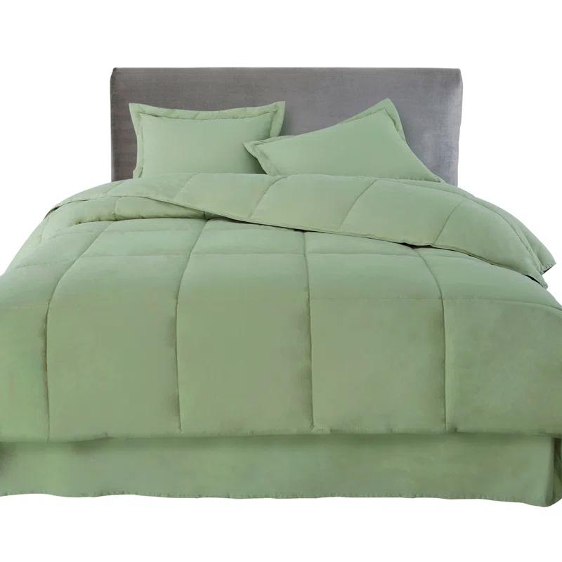 Traditional Comforter