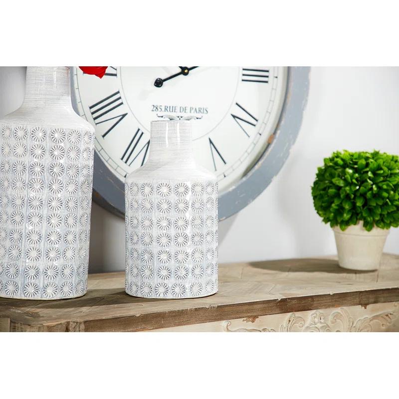 CosmoLiving by Cosmopolitan Porcelain Ceramic Floral Decorative Vase