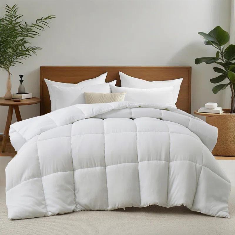 Alwyn Home All Season Polyester Down Alternative Comforter/Duvet Insert