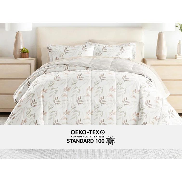IEnjoy Home 7-Piece Bedding Bundle - Pattern Comforter and Sheet Set