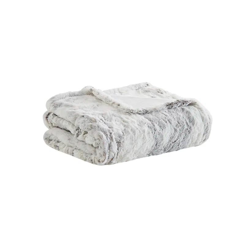 Beautyrest Beautyrest Zuri Oversized Heated Faux Fur Throw