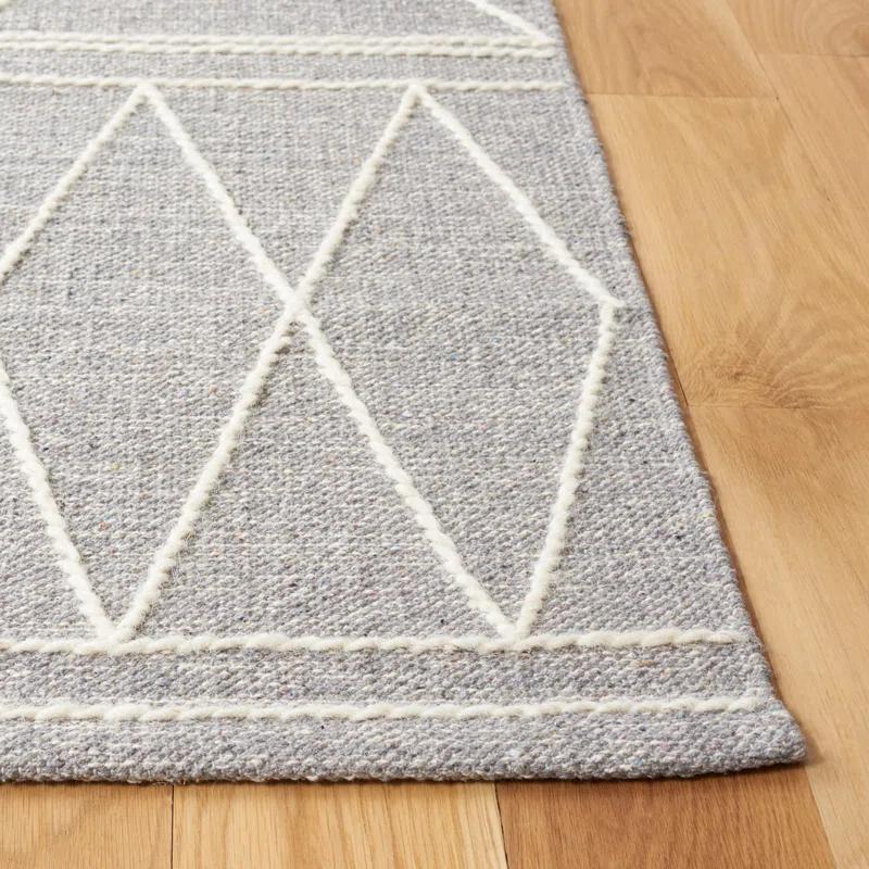 Steelside™ Holtby Southwestern Handmade Flatweave Gray/Ivory Area Rug