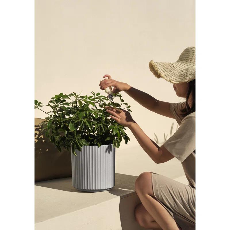 Demi Series Round Planter