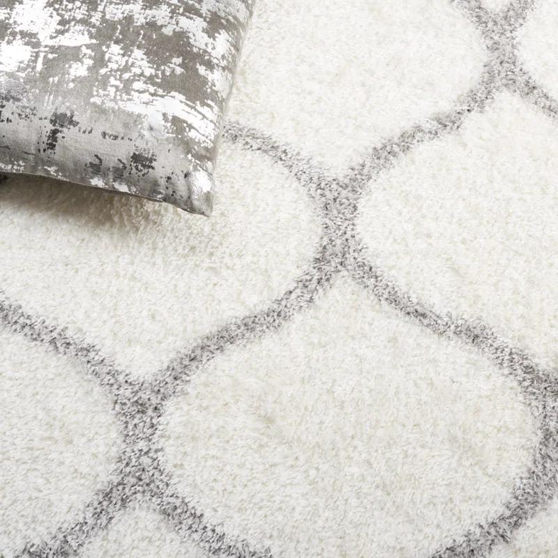 Red Barrel Studio® Tahoe Shag Performance Geometric Rug