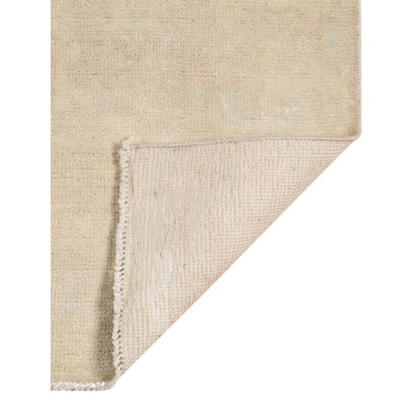 AMER Rugs Maya Heyward Light Gray Hand-Knotted Wool Blend Area Rug