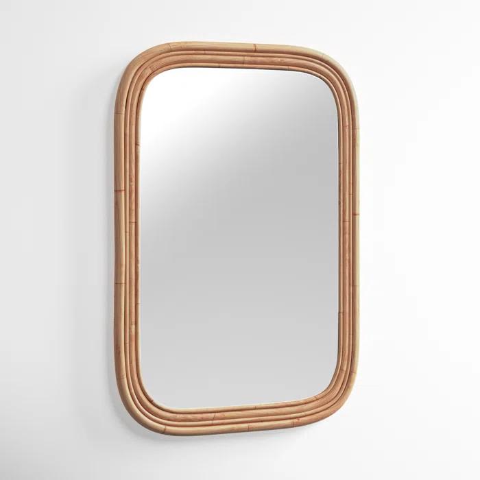 Reyna Mirror