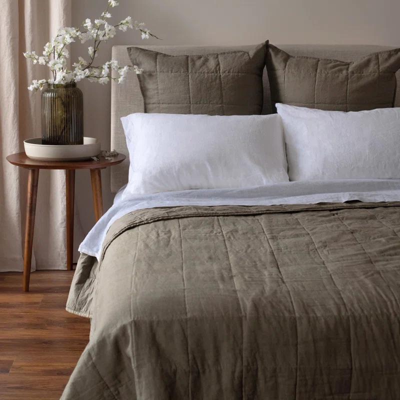 French Linen Box Stitch Quilt & Sham Set