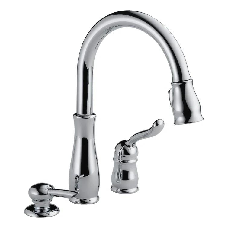 Delta Lel Pull Down Single Handle Kitchen Faucet with MagnaTite® Docking and Diamond Seal Technology 978-SSSD-DST