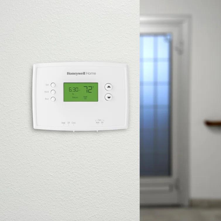Honeywell Home Honeywell Home Smart Programmable Universally Compatible Thermostat White