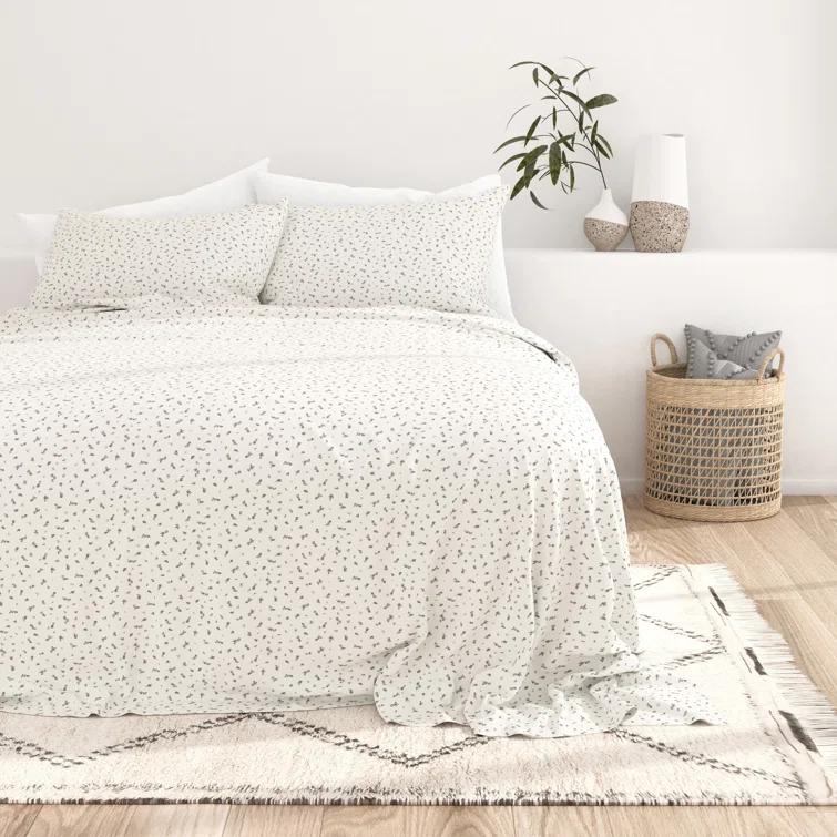 IEnjoy Home Violets Pattern Microfiber Sheet Set