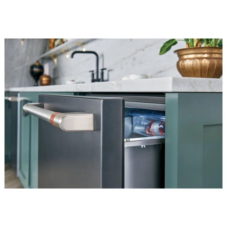 Café 5.7 cu. ft. Undercounter Mini Fridge CDE06RP4NW2