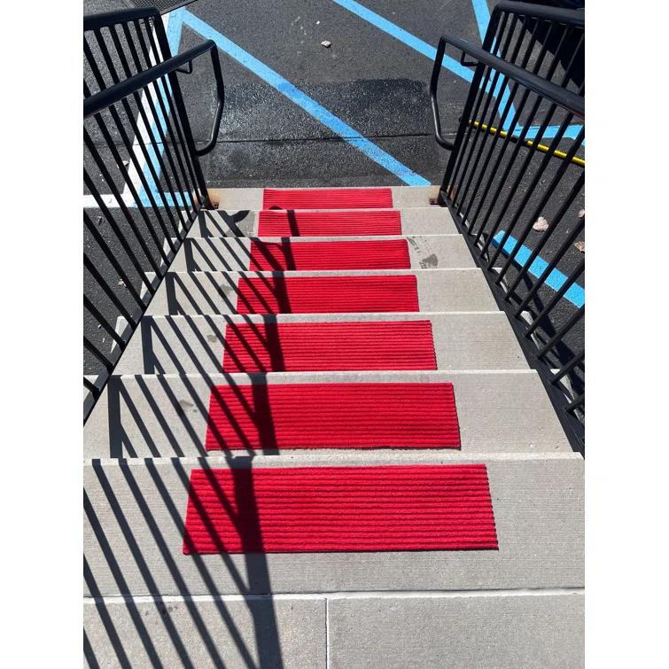 Ottomanson Lifesaver Non-Slip Rubberback Scrape Rib Indoor/Outdoor Stair Treads