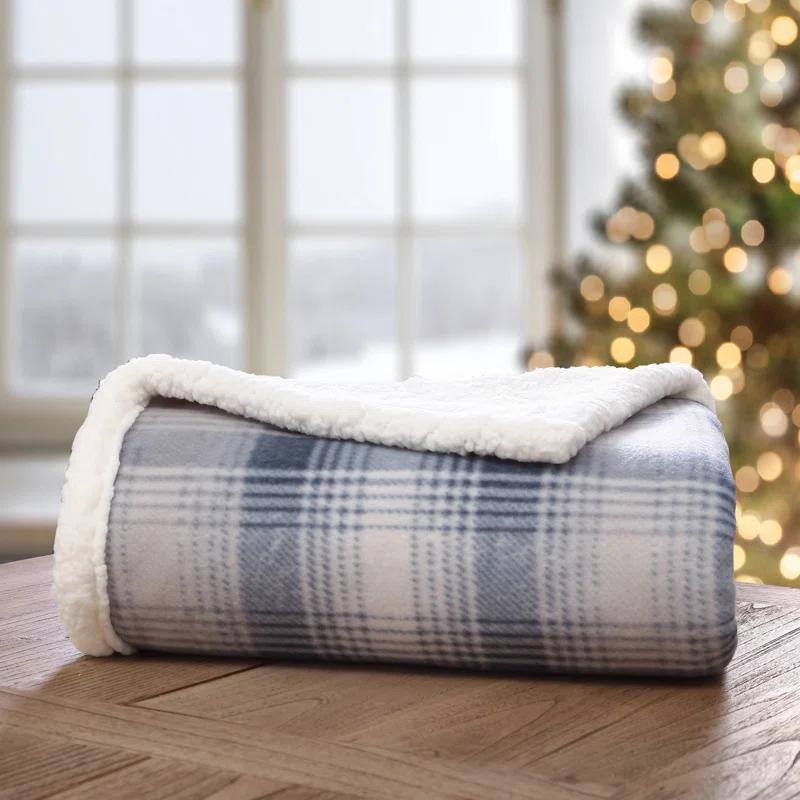 Eddie Bauer Eddie Bauer Printed Plush Fleece/Sherpa Oversized Throw Blanket