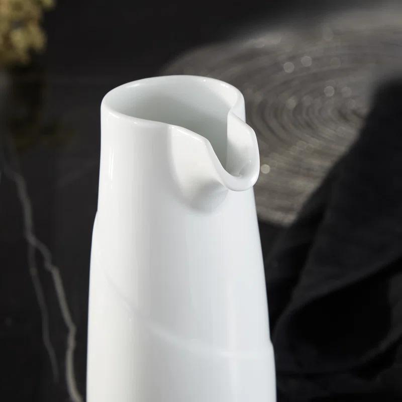 BergHOFF BergHOFF Essentials Hotel Line 22oz Porcelain Milk Jug