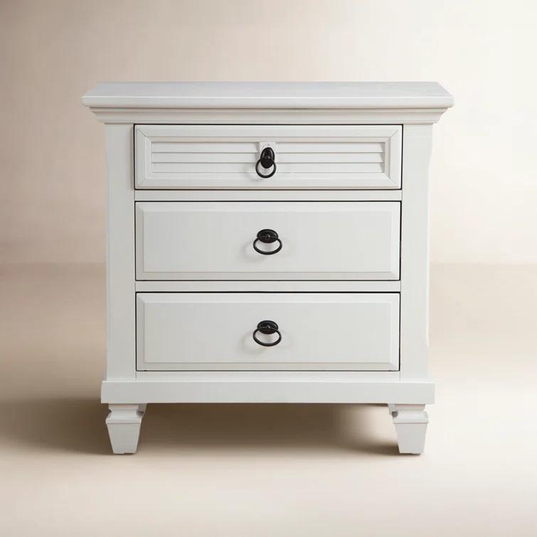 Gleda 3 - Drawer Nightstand