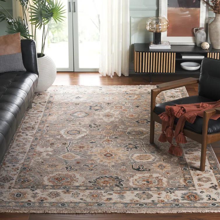 Hand Knotted 70% Wool And 30% Cotton Oriental Rug