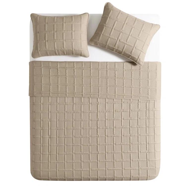 VCNY Square 3-Piece Solid Pinsonic Textured Quilt Set