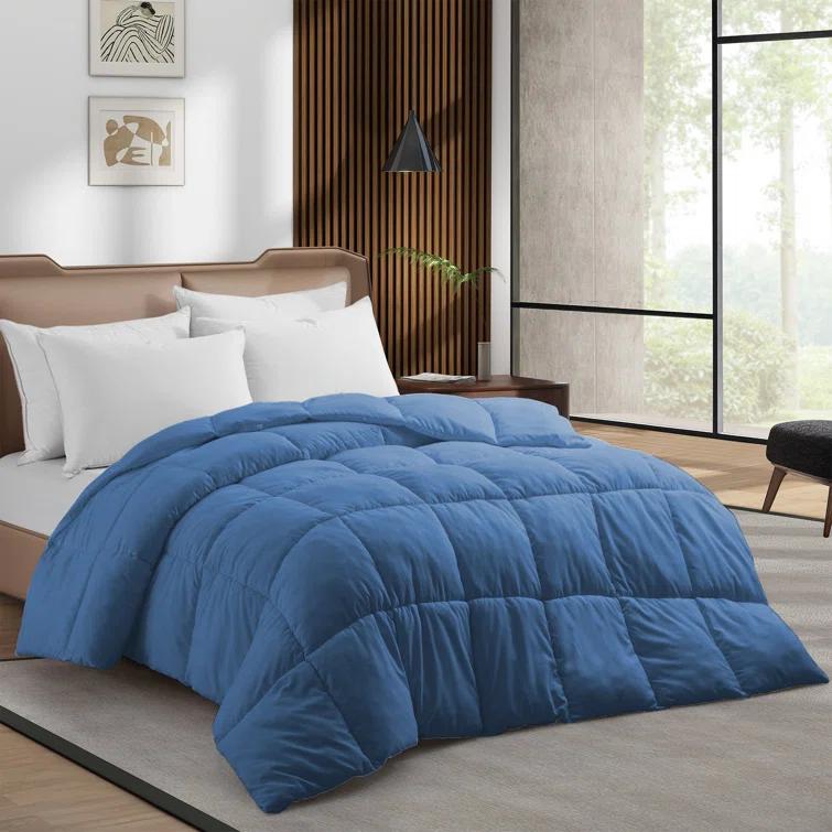 Wayfair Sleep Lightweight Down Alternative Comforter