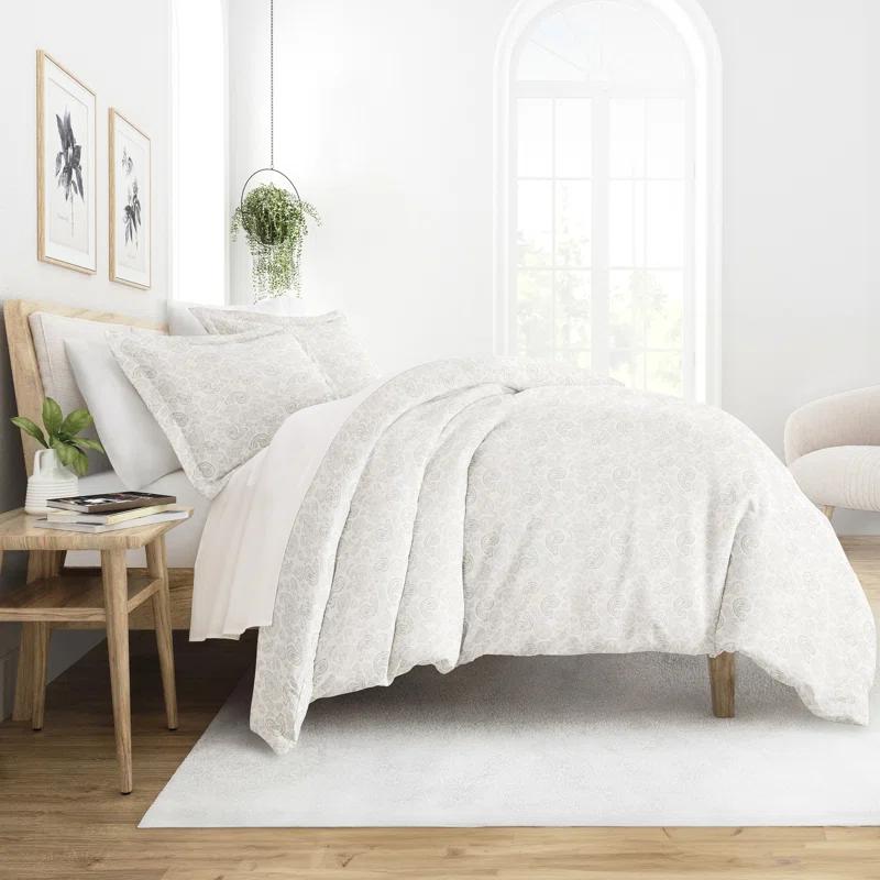 Becky Cameron™ Modern & Contemporary Paisley Duvet Cover Set