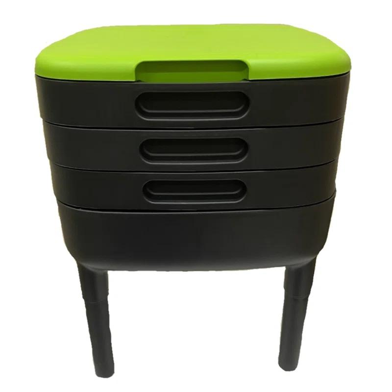 Riverstone Industries 6 Gallons Plastic Odor Resistant Worm Bin